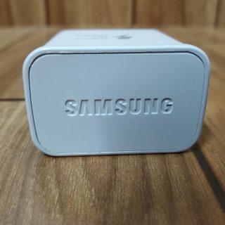 Fast Adapter Charger without Cable (1 Pcs)