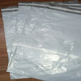 Flyers with Pockets (15 x 19 Inch)